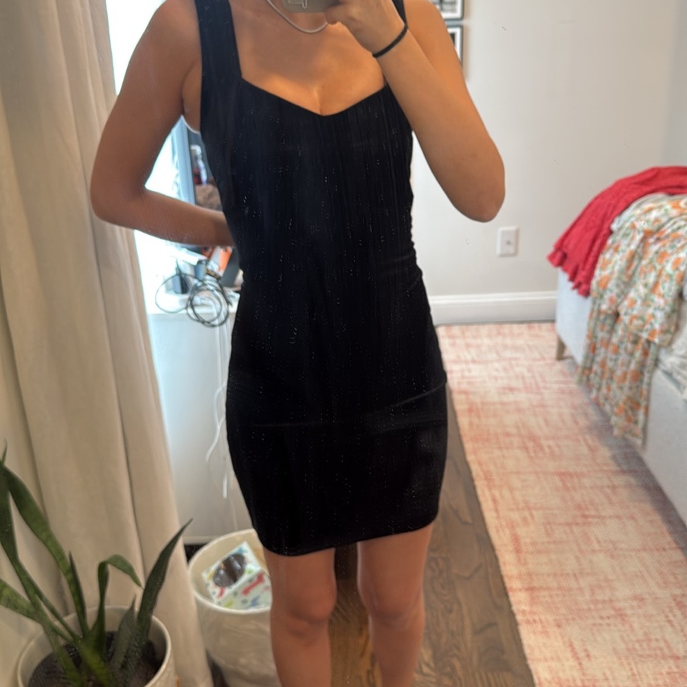 Forever 21 Black Sweetheart Neckline Bodycon Mini Dress
